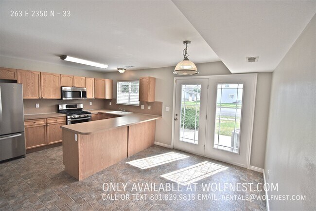 Building Photo - 263 E 2350 N
