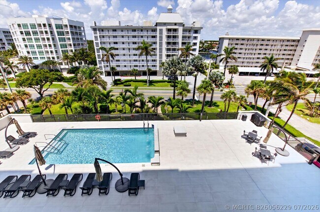 Building Photo - 3115 S Ocean Blvd
