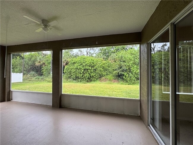 Building Photo - 707 46th Square