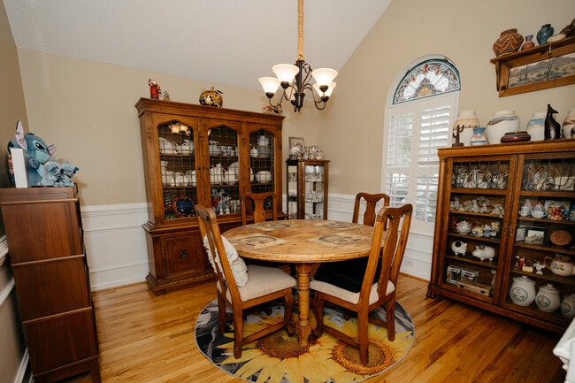 Building Photo - 2322 Marsh Lake Ct