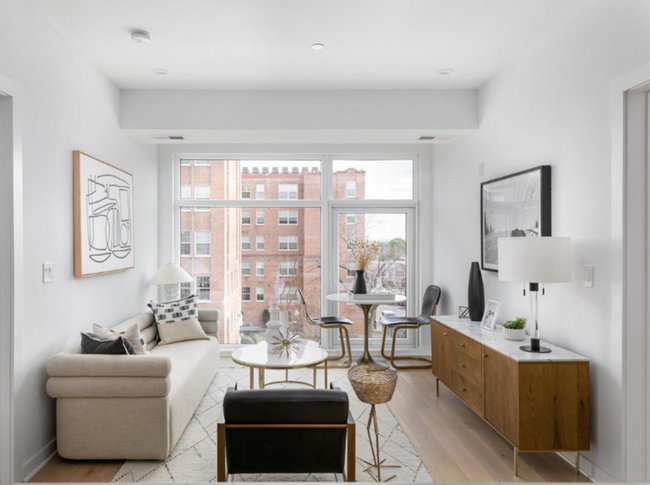 Building Photo - Stylish & Sophisticated in Shepherd Park!