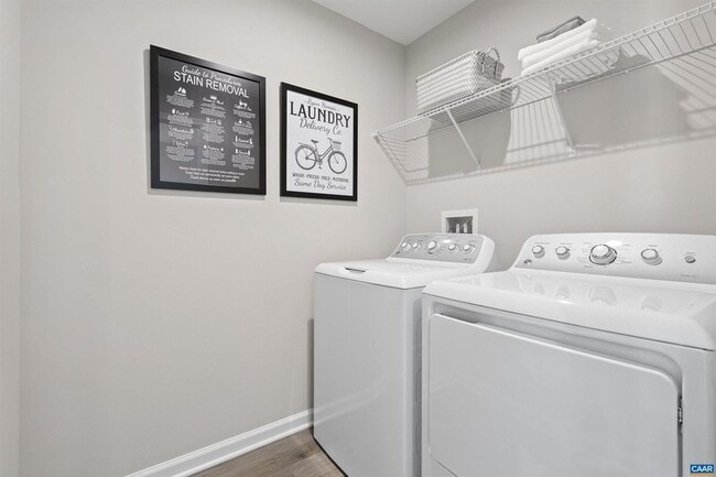 Building Photo - 92 Everglades Rd