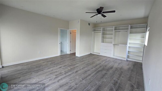 Building Photo - 3721 SW 12th Pl