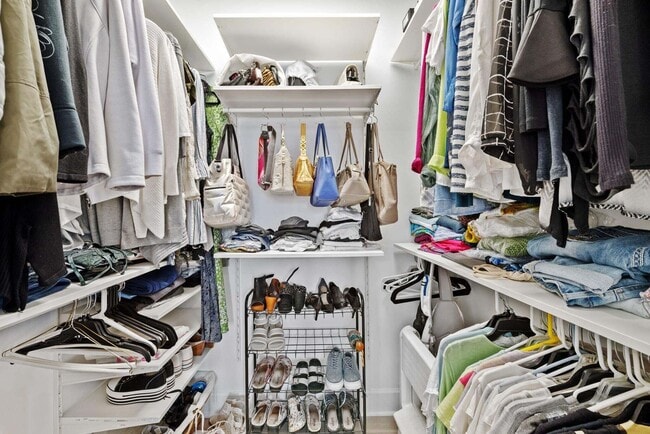 Building Photo - 2001 Coral Heights Blvd