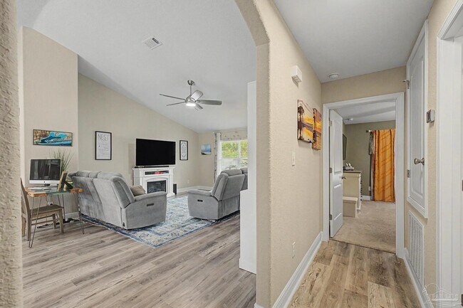Building Photo - 3613 Berkley Ln
