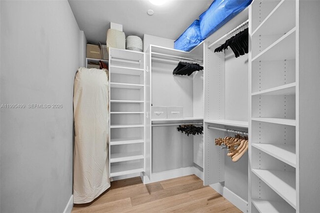 Building Photo - 15901 Collins Ave