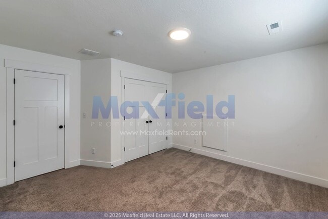 Building Photo - 5BD/3BTH/2GAR - Great space - Lehi Living