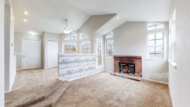 Building Photo - 4760 S Wadsworth Blvd