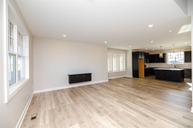 Building Photo - Brand new 3BR /2.5BA Home - Available now!