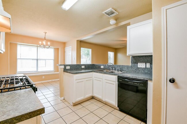 Building Photo - 2643 Kiplands Ct