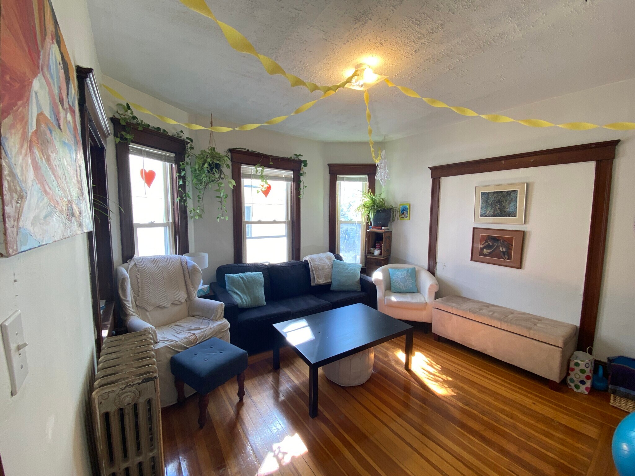 Building Photo - 224 Holland St