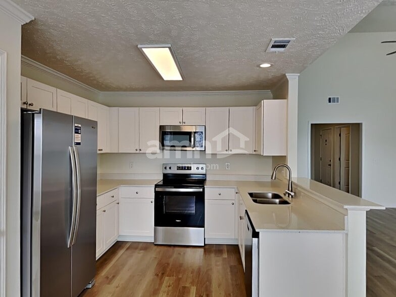 Building Photo - 3411 Perlino Dr