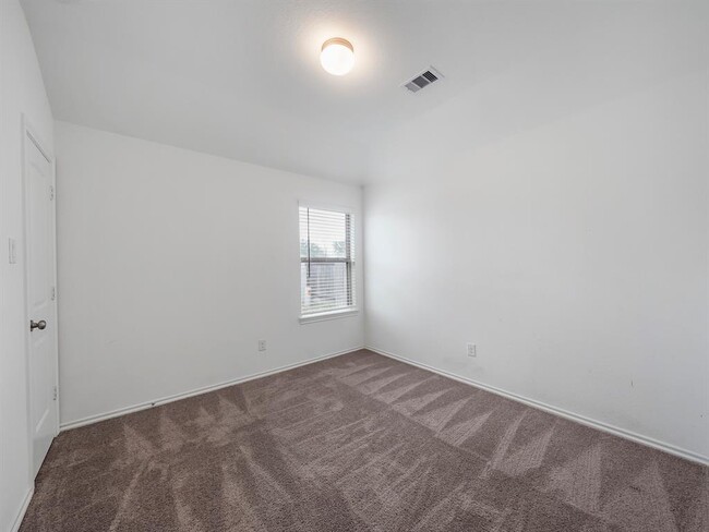 Building Photo - 25554 Pitchfork Ranch Pl
