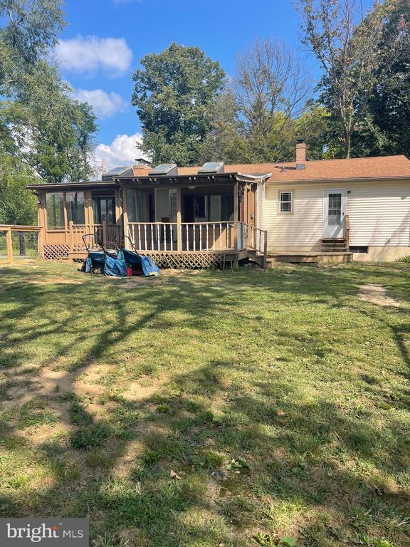 Building Photo - 104 Linden Ln