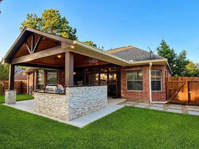 Building Photo - 19319 Imperial Hills Dr