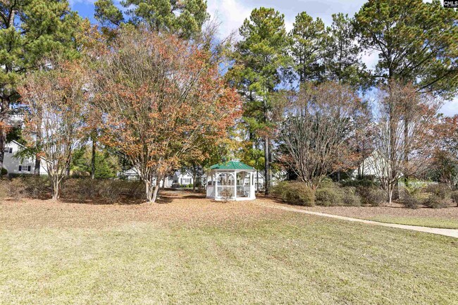 Building Photo - 105 Trellis Ln