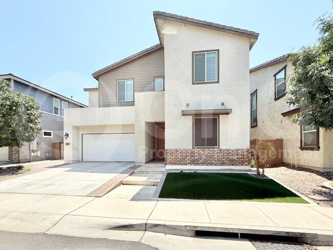 Building Photo - 251 E Wisteria Dr