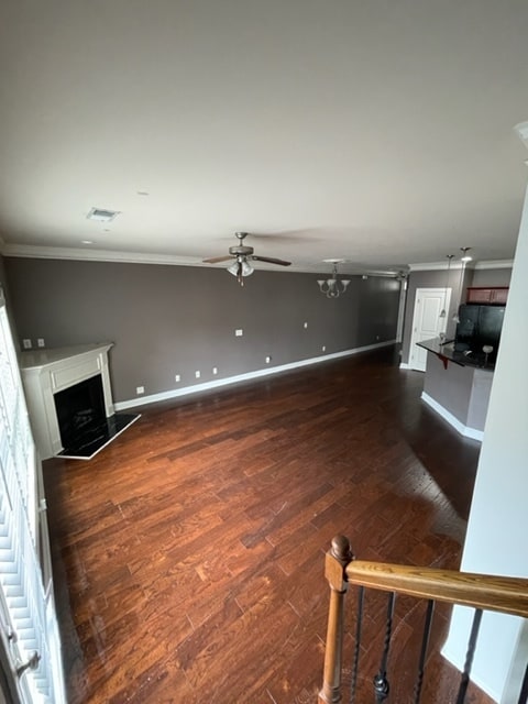 Building Photo - 140 Townview Dr