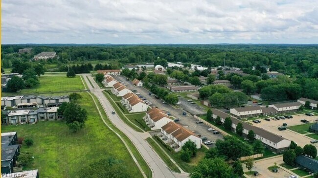 Building Photo - 1517 Whitehall Blvd
