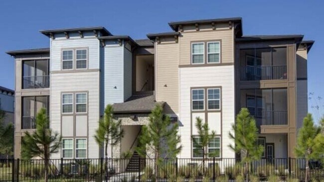 Building Photo - 18402 Tapestry Lake Cir