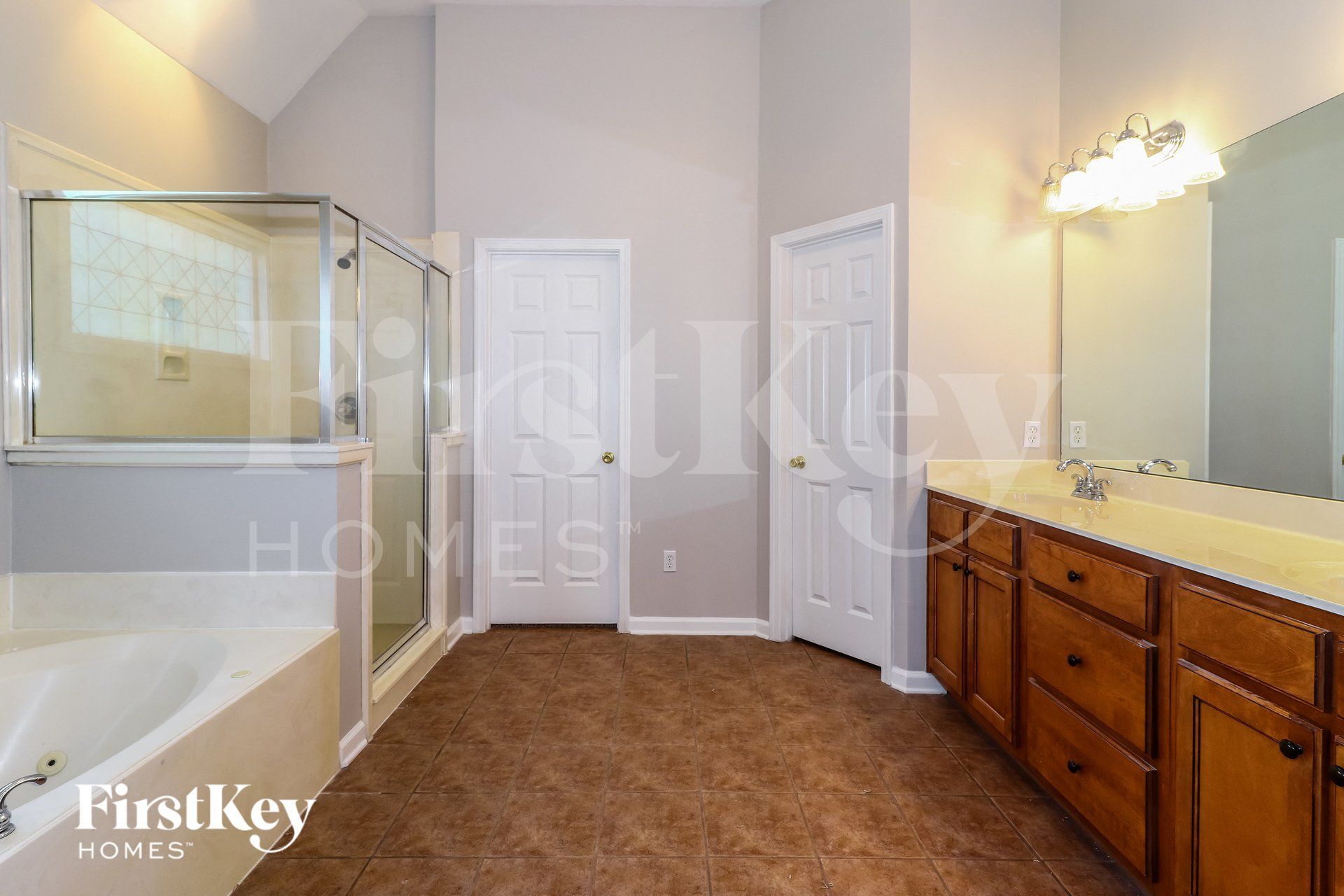 Building Photo - 1323 Crossmont Cove
