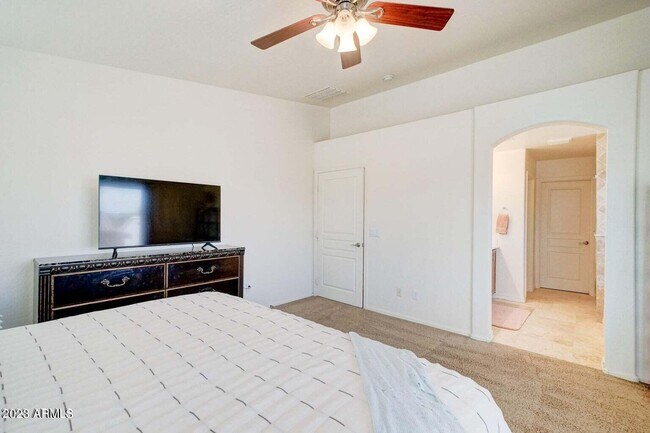 Building Photo - 3563 E Blue Ridge Way