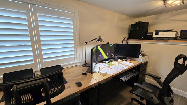 Building Photo - 24 John Hardie Wy