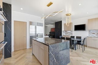 Building Photo - 121 Canon Dr