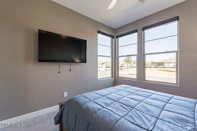 Building Photo - 247 E Las Puertas Ln