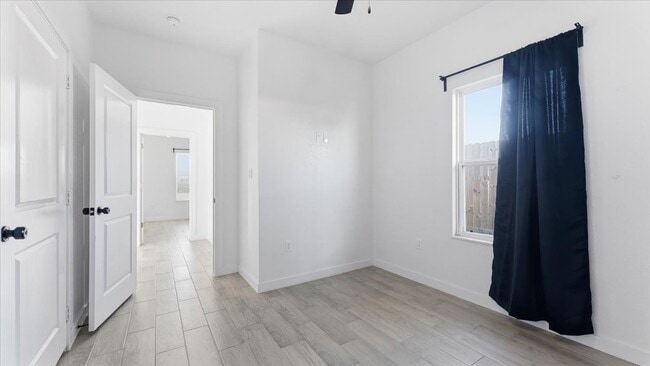 Building Photo - 1428 Rd 5607