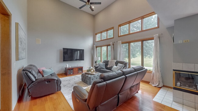 Building Photo - 2361 Legacy Dr