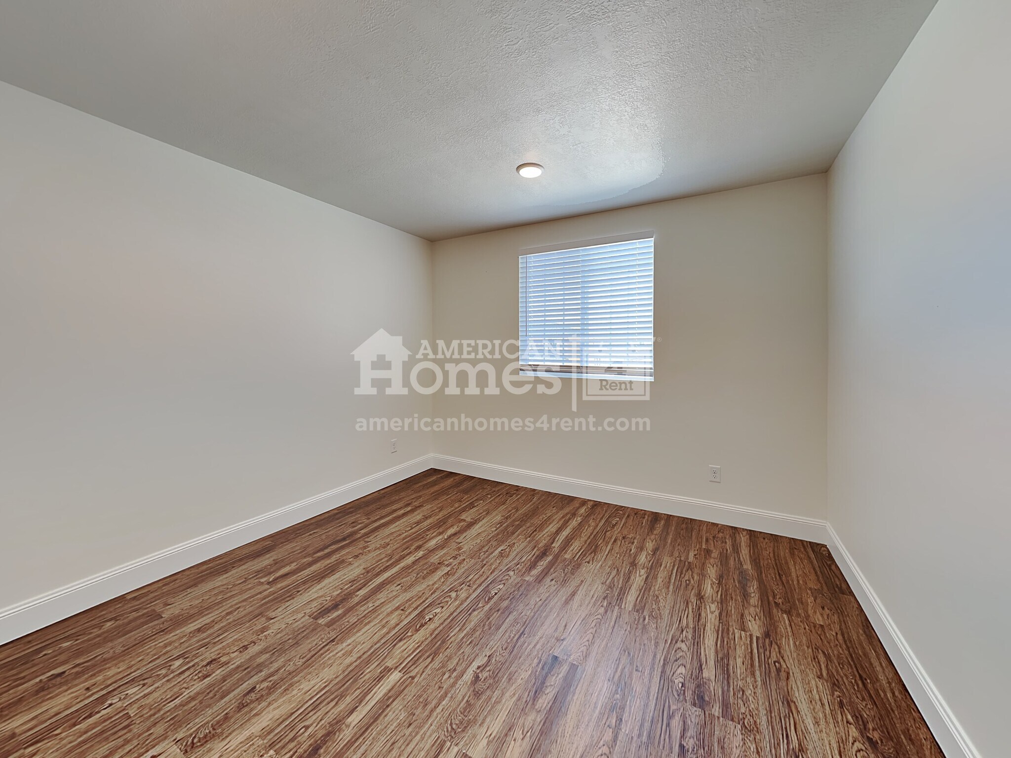 Building Photo - 2625 W 3290 S
