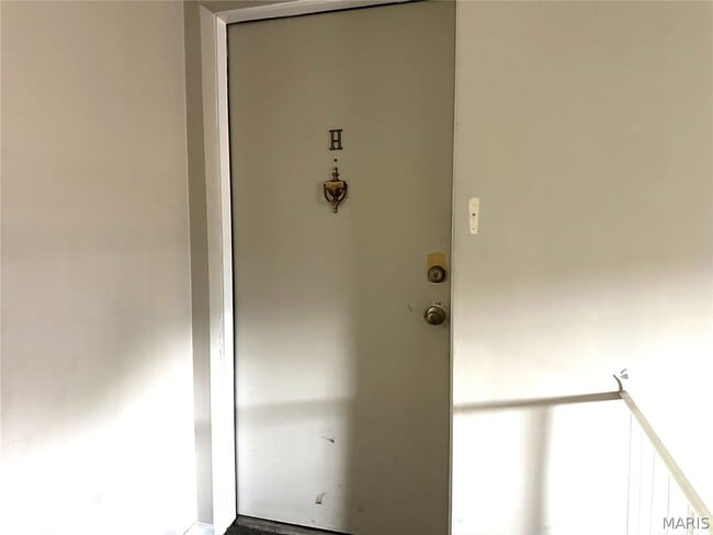 Building Photo - 452 Chapel Ridge Dr