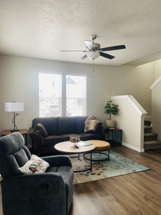 Building Photo - 5929 S Boddington Ln