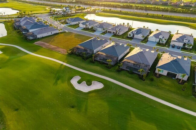 Building Photo - 5617 Lightning Whelk Ln