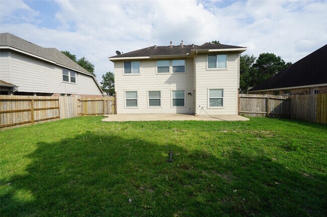 Building Photo - 2434 Ranch Hollow Ct