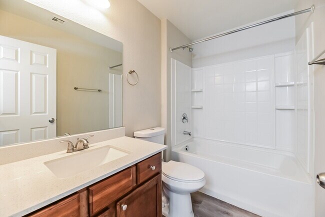 Building Photo - 328 Sweet Sugar Pine Dr