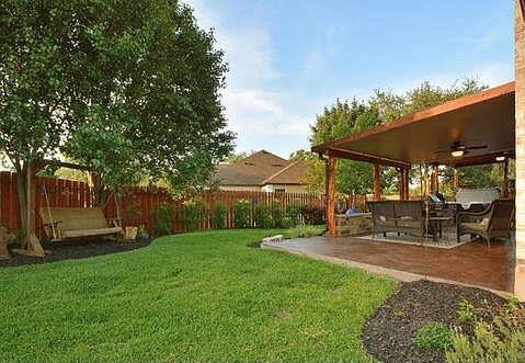 Building Photo - 102 Champions Ct