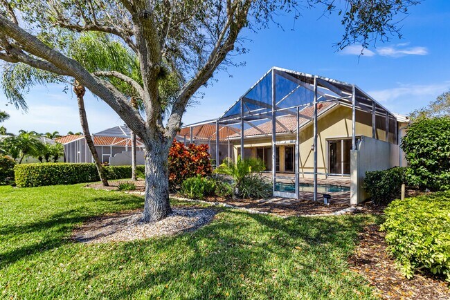 Building Photo - ** ISLAND WALK ** 3 BED + DEN / 2.5 BATH -...