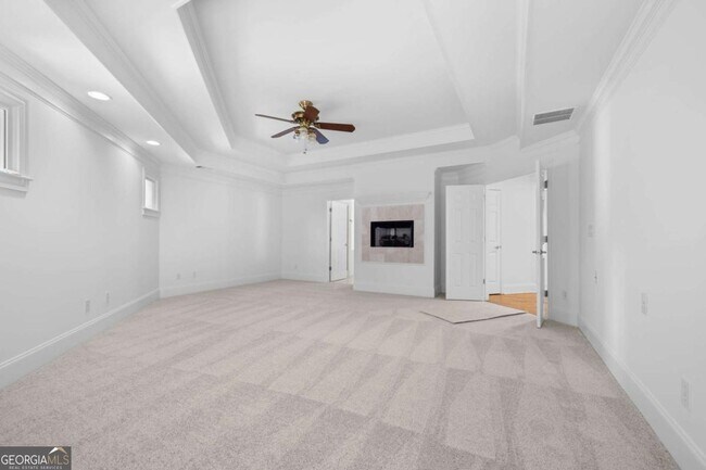 Building Photo - 1475 Boomer Cir