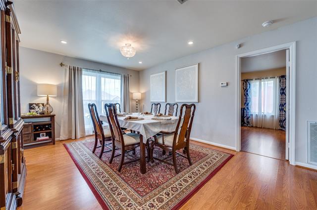 Building Photo - 5670 High Creek Dr