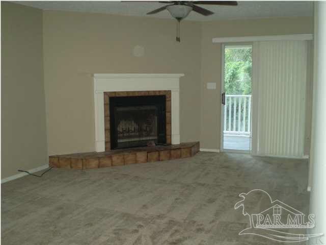 Building Photo - 1500 E Johnson Ave