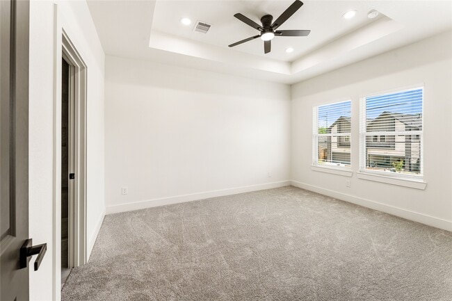 Building Photo - 3620 Mt Pleasant St