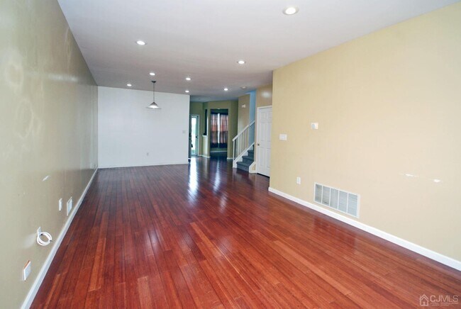 Building Photo - 57 Woods Edge Ct