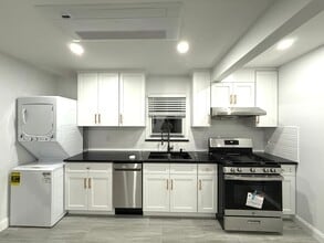 Building Photo - 3334 208th St