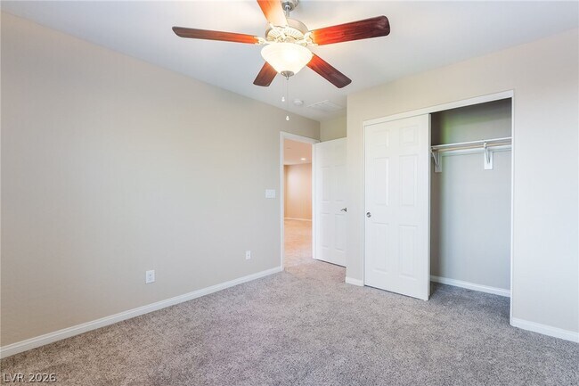 Building Photo - 121 Pictor Ave