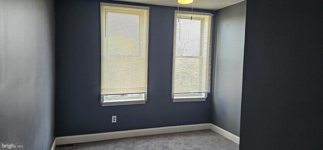 Building Photo - 1221 Poplar Grove St