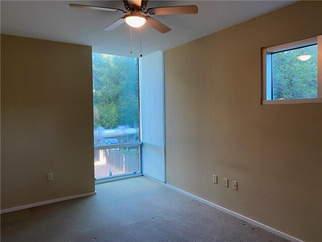 Building Photo - 1600 Barton Springs Rd