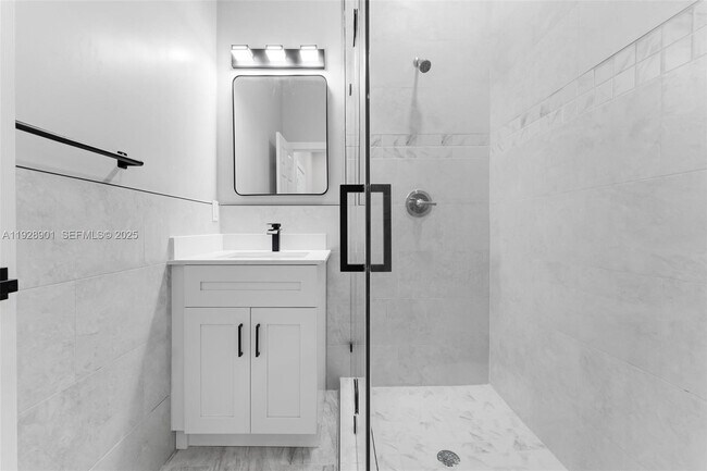 Building Photo - 1962 NW 107th St