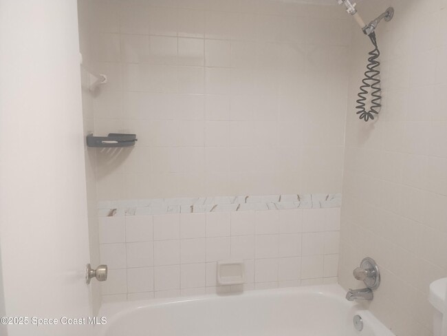 Building Photo - 200 International Dr